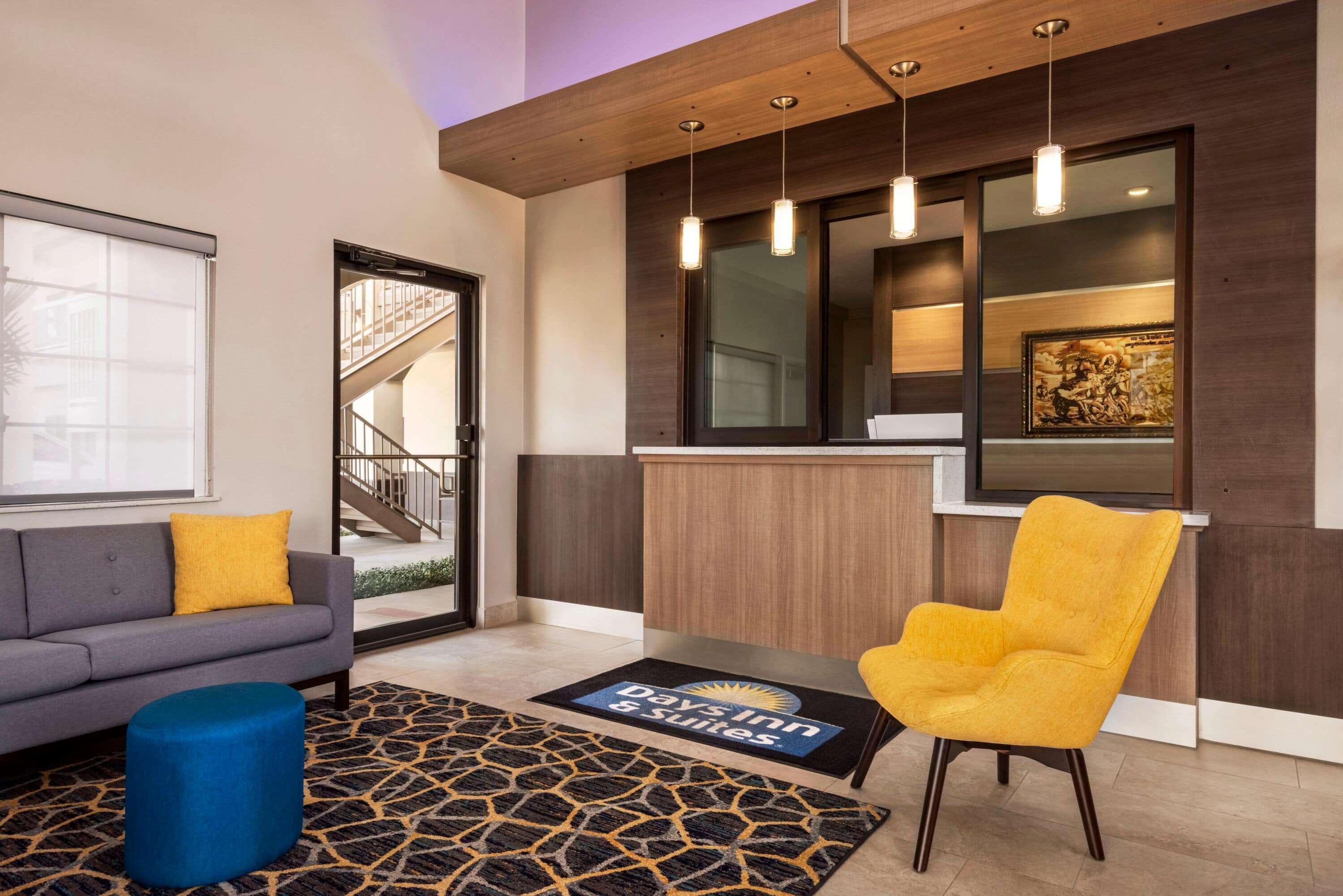 Days Inn & Suites By Wyndham Houston Hobby Airport Kültér fotó