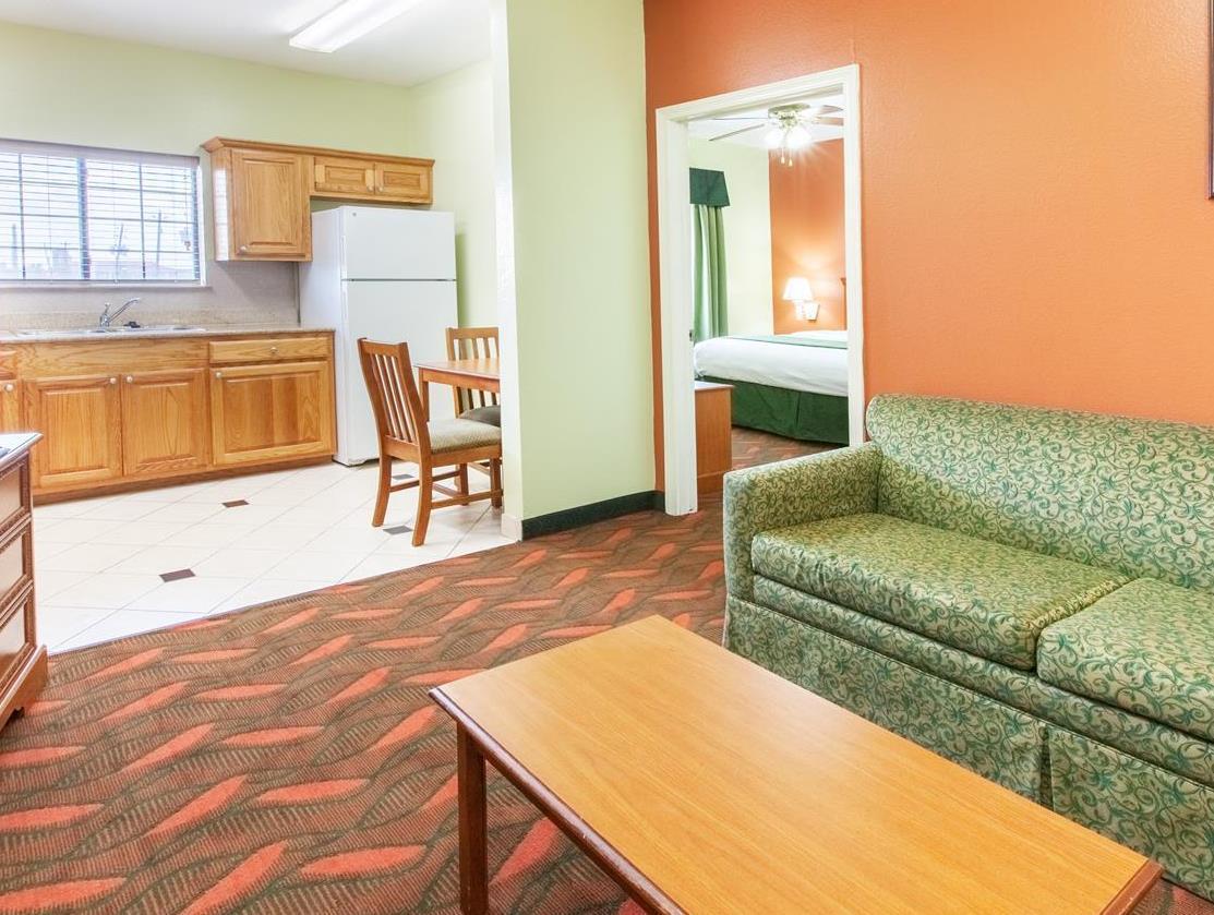Days Inn & Suites By Wyndham Houston Hobby Airport Kültér fotó